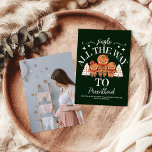 Personalizado de foto Navidades Invitación de emba<br><div class="desc">Celebre la temporada de vacaciones y comparta sus alegres noticias con nuestra Invitación de Embarazo de Navidades Personalizados. Esta invitación festiva y personalizada está diseñada para difundir alegría y emoción mientras revelas la maravillosa noticia de tu embarazo a tu familia y amigos. Perfecto para captar la magia de la temporada,...</div>