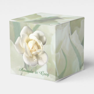 Personalizado de las cajas de favoritos de la boda