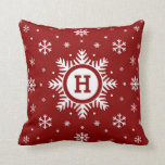 Personalizado Monograma Navidades almohada de copo<br><div class="desc">almohada de Navidades de monograma personalizado. almohada roja personalizada con copos de nieve blancos. Un gran copo de nieve en el centro del cojín donde se puede añadir la inicial. Navidades únicos decoración de hogar almohada accesoria - personalizada con su monograma.</div>