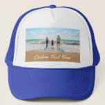 Personalizado tu sombrero de camionero fotográfico<br><div class="desc">Gorras de texto y fotos de personalizado - Único su propio diseño - Familia personalizada / Amigos o sombrero de camionero personal / regalo - Añadir su texto y foto - Redimensionar y mover elementos con la herramienta de personalización ! Elija fuente / tamaño / color! Buena suerte - Estar...</div>