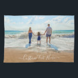 Personalizado Tu toalla de cocina con texto<br><div class="desc">Toallas de cocina de personalizado y texto - Único su propio diseño - Familia personalizada / Amigos o toallas personales / Regalo - Añadir su texto y foto - Redimensionar y mover elementos con la herramienta de personalización ! Elija fuente / tamaño / color! Buena suerte - Estar contentos :)...</div>