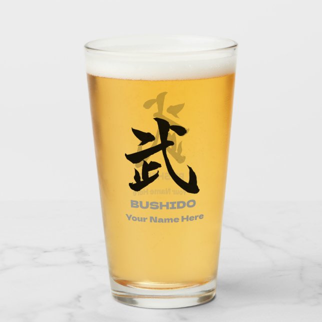 Personalized BUSHIDO 武 Kanji Beer Mug (Reverso (lleno))