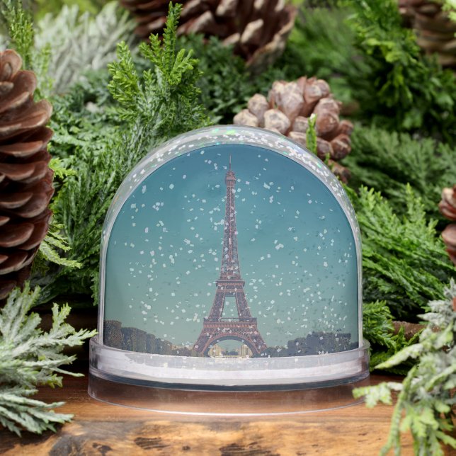 Personalized Eiffel Tower Snow Globe Custom Design (Invierno)