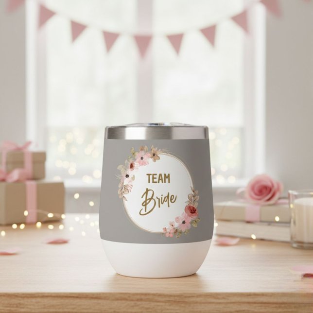 Personalized Glass for Wedding Celebrations (Subido por el creador)
