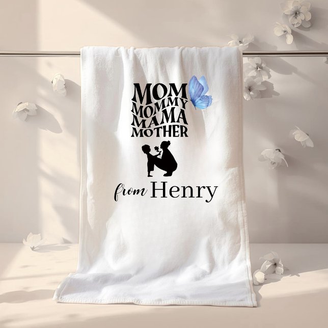 Personalized Mom Typography Bath Towel (Subido por el creador)