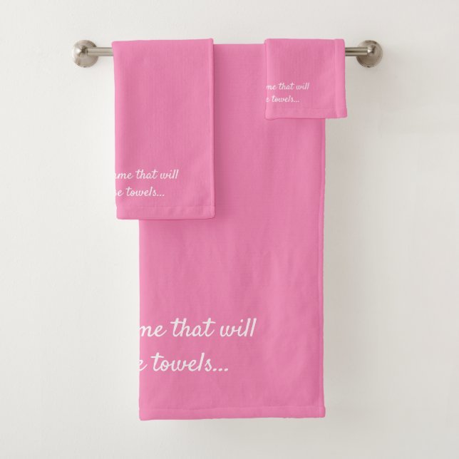 Personalized Pink Towel Set – Custom Name Pink (In situ)