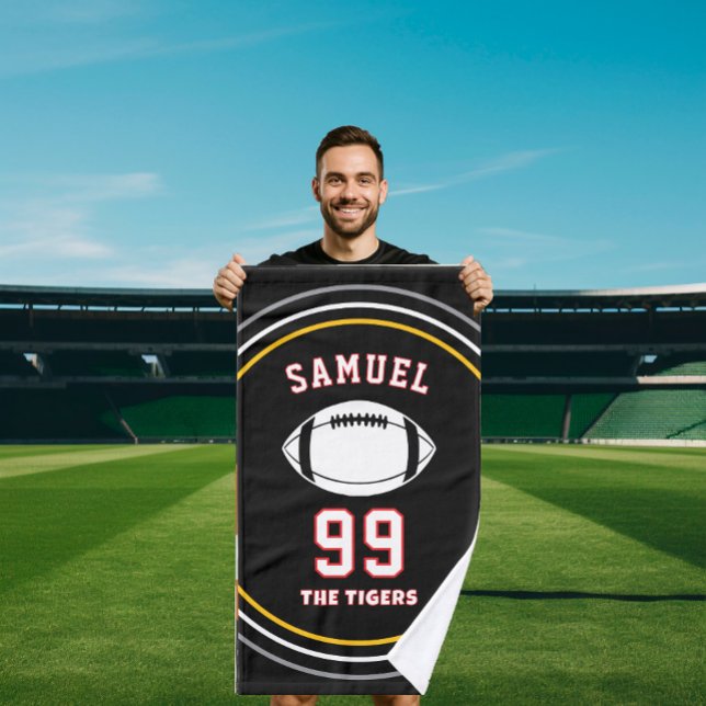 Personalized Sports Towel | Custom Football Player (Subido por el creador)