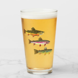 Pesca de mosca en busca de trucha - Pescador