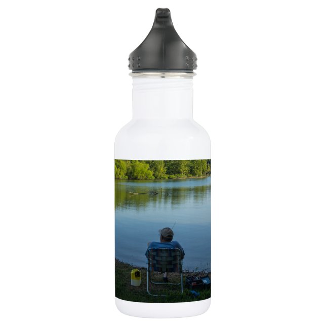 Pesca En La Botella De Agua De La Mañana (Derecha)