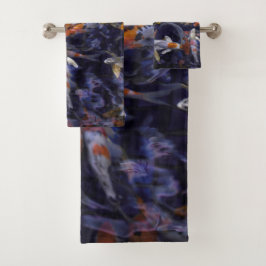 PESCADO KOI SOBRE FLUJO