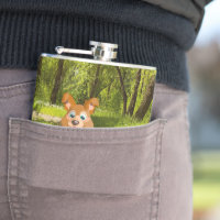 Adorable perro de dibujos animados juguetón estudi