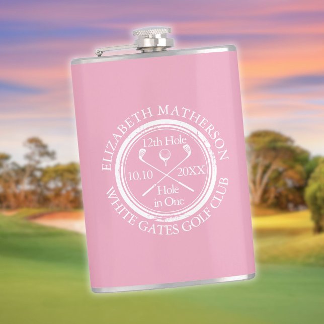 Petaca Agujero de golf personalizado en un rosa femenino (Personalized Golf Hole in One Feminine Pink Flask)