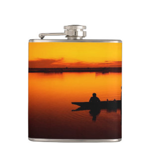 Petaca Atardecer, Silueta de Barco Remolino-16497