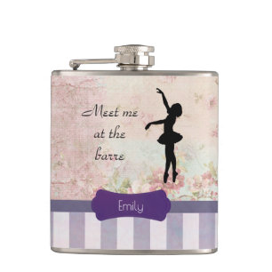 Petaca Ballerina Silhouette sobre el elegante patrón de c