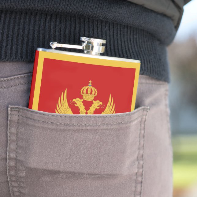 Petaca Bandera de Montenegro (In Situ)