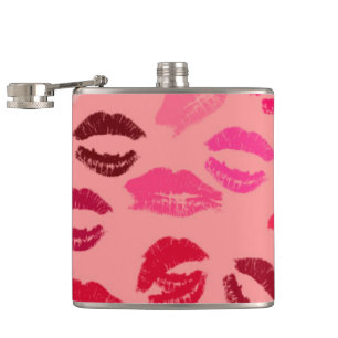 PETACA BEBER FLASK - DISEÑO DE KISS CALIENTE POR DEPORTES