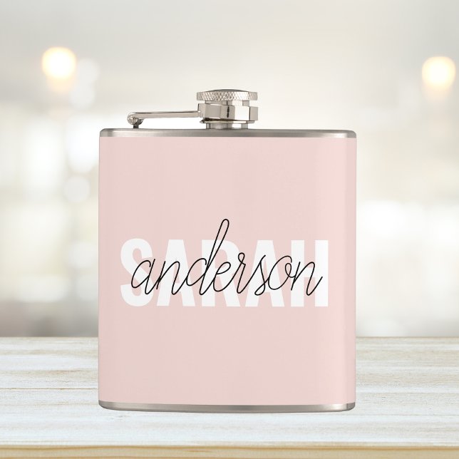 Petaca Belleza rosa pastel moderna Personalizada (Subido por el creador)