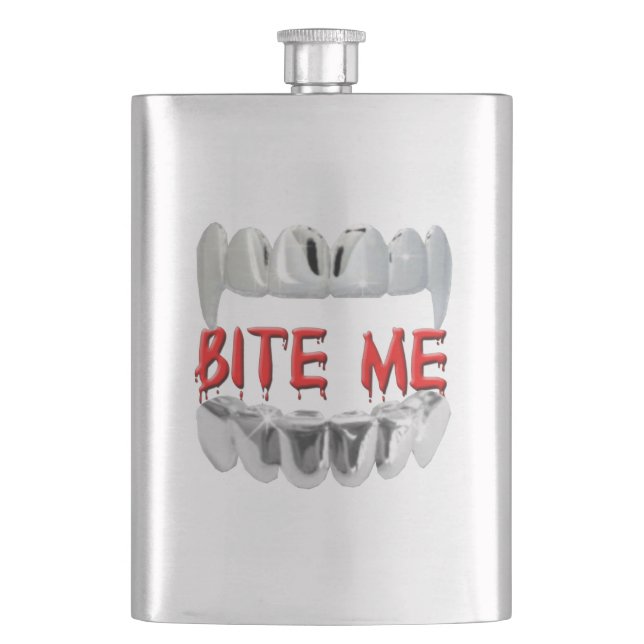 Petaca Bite Me Vampire Broche De Dientes (Anverso)