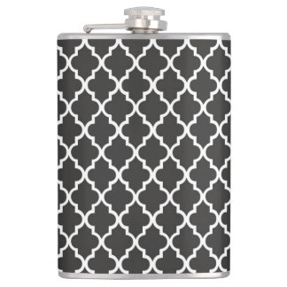 Petaca Black Quatrefoil