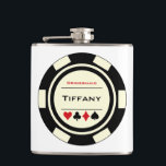 Petaca Boda de novia del Black Cream Casino Poker Chip<br><div class="desc">Muéstrale a sus damas de honor lo mucho que aprecia que estén en su boda dándoles este fabuloso matraz personalizado de póquer blanco y negro con su nombre en él.</div>