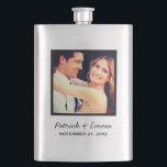 Petaca Boda personalizado Keepsake de Instagram Photo<br><div class="desc">Añade tus fotos favoritas de bodas y personaliza con los nombres de la novia y del novio y la fecha de boda. Haga clic en Personalizar para mover fotos y fuentes de texto personalizar y colores para crear su propio diseño único. ¡Un gran regalo personalizado para los recién casados!</div>