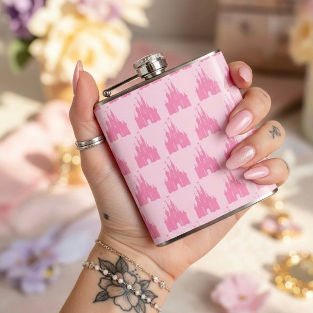 Petaca Castillo Flask (Subido por el creador)