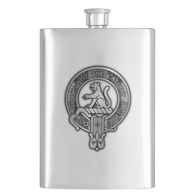 Petaca Clan MacPherson Escudo y Tartan Flask (Anverso)