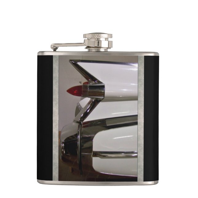 Petaca Clásico 1959 Cadillac Fin 6 oz. (Anverso)