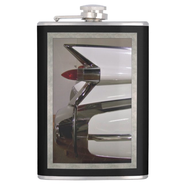 Petaca Clásico 1959 Cadillac Fin 8 oz. (Anverso)
