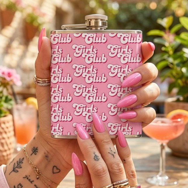 Petaca Club de Chicas (Subido por el creador)