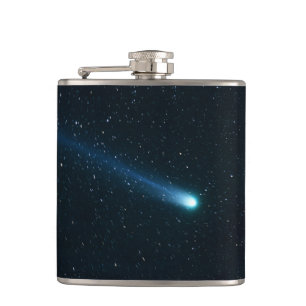 Petaca Cometa en el cielo nocturno
