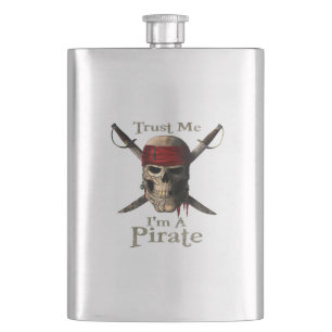 Petaca Créeme, soy un cráneo pirata y espadas graciosas