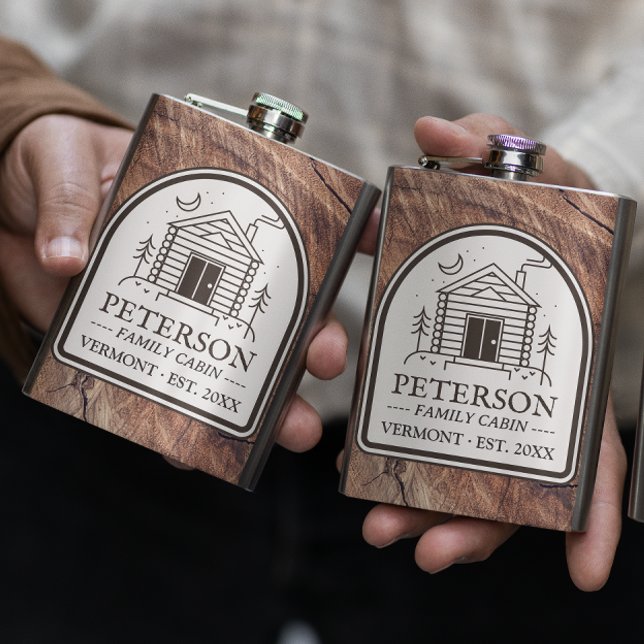 Petaca Decoración personalizada de madera rústica en caba (Family Cabin Personalized Custom Flask Gift for Dad Rustic Wood )
