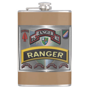 Petaca Diseño del 75º Regimiento Ranger enmarcado