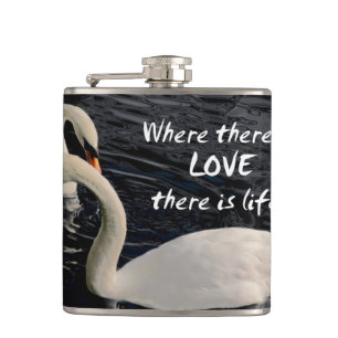 Petaca Dos cisnes en el lago