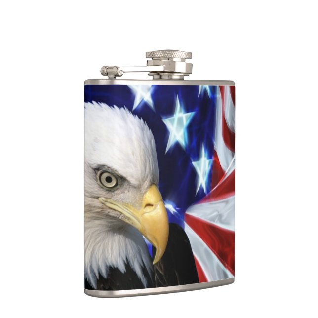 Petaca Eagle calvo patriótico con la bandera americana (Derecha)