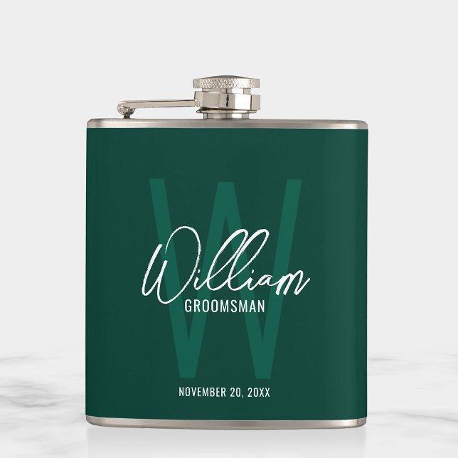 Petaca El nombre de Groomsman personalizado con guión ver (Subido por el creador)
