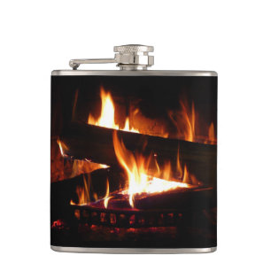 Petaca Escena de invierno cálido con chimenea para fotogr