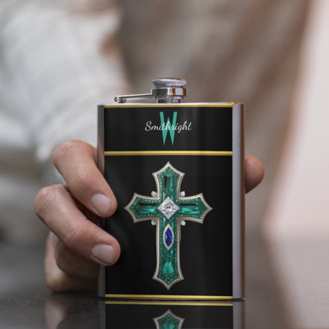Petaca Esmeralda Dreamscape: Una cruz cruzada con diamant (Subido por el creador)