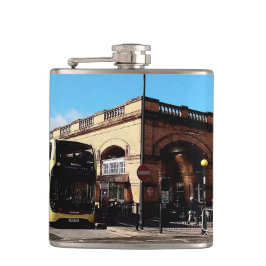 Petaca Estación de Outside York