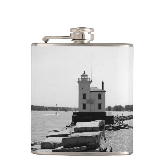 Petaca Faro del Lago Erie (Anverso)