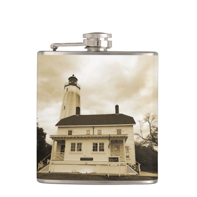 Petaca Faro Sandy Hook (Anverso)