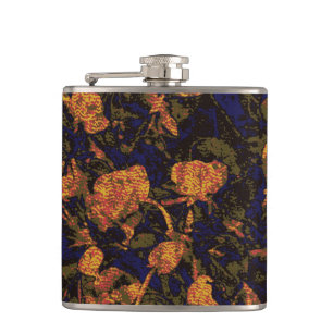 Petaca Flor anaranjada contra modelo del camuflaje de la