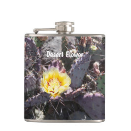 Petaca Flor de cactus amarillo en primavera