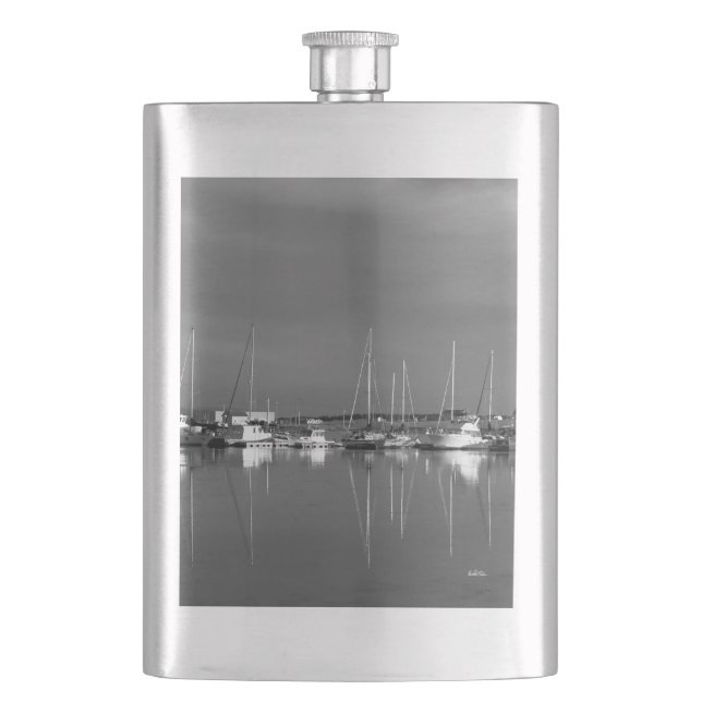 Petaca fotografía blanco y negro, barcos (Anverso)