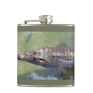 Petaca Gator en un matraz