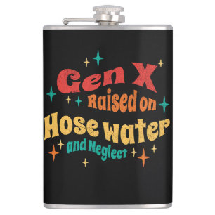 Petaca Generación divertida de la Generación X en agua de