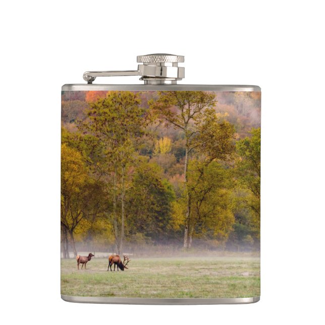 Petaca Grazing Elk Couple Flask (Anverso)