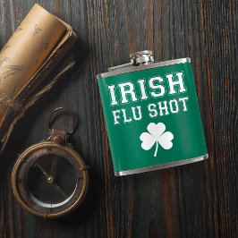 Petaca Gripe irlandesa al calor del Día de San Patricio
