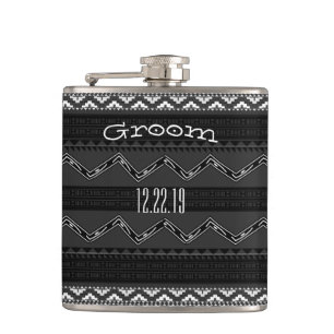 Petaca Groom Flask Mustache